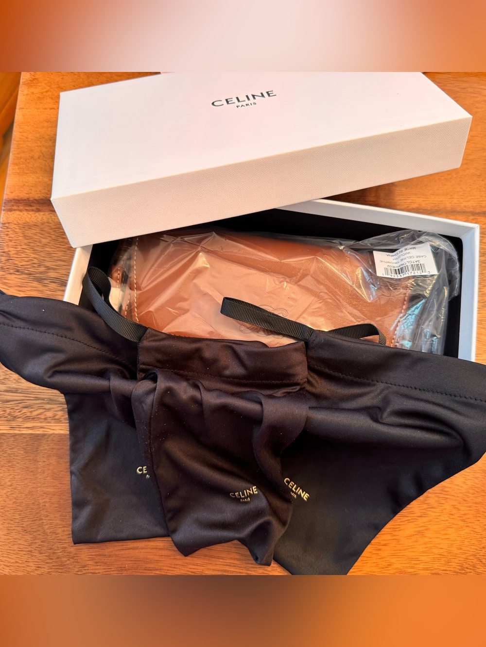 CELINE - BRAND NEW leather eyeglasses case - wristlet. With 3 soft pouches. Box!